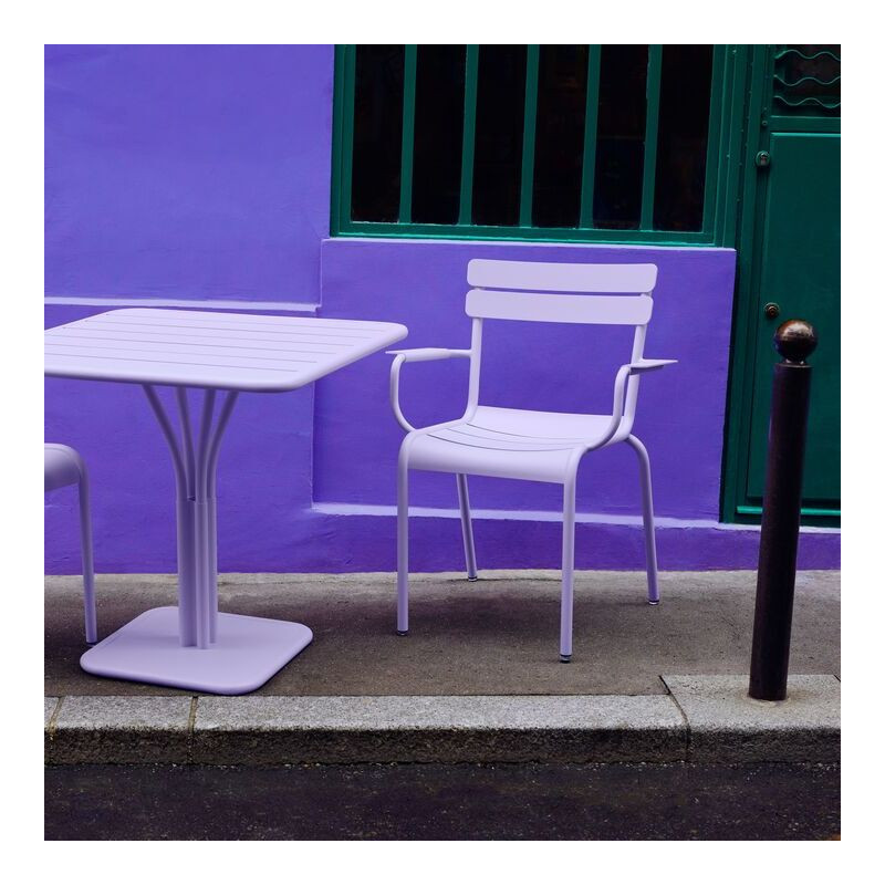 Fauteuil empilable LUXEMBOURG FERMOB