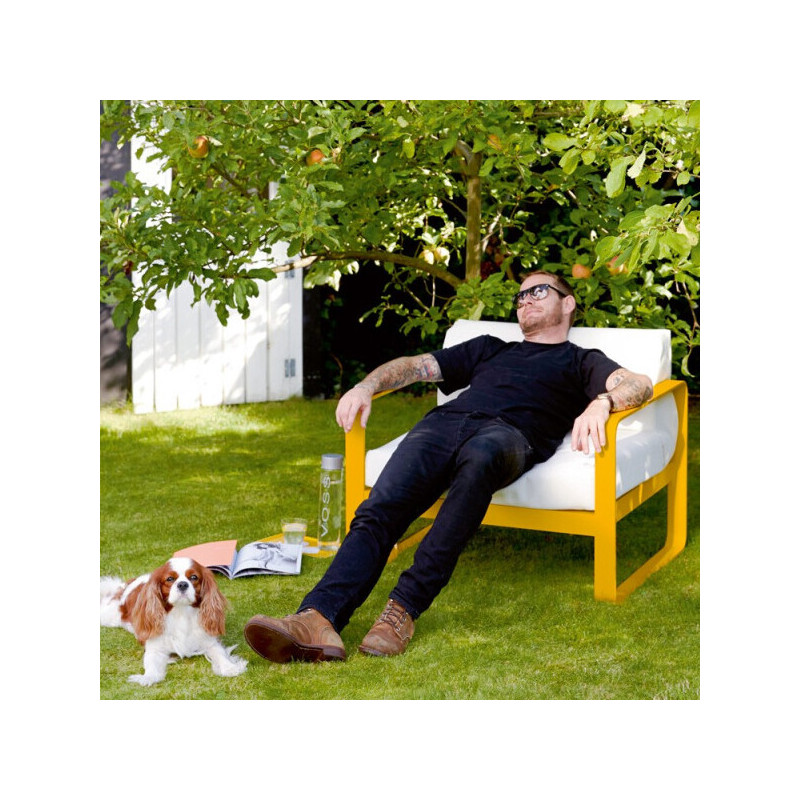 Fauteuil club BELLEVIE avec coussins blanc grisé - FERMOB
